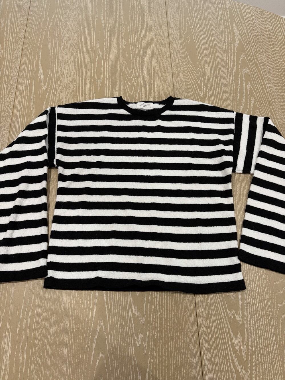 Carly Jean Los Angeles fuzzy black and white striped crewneck sweater Size Small